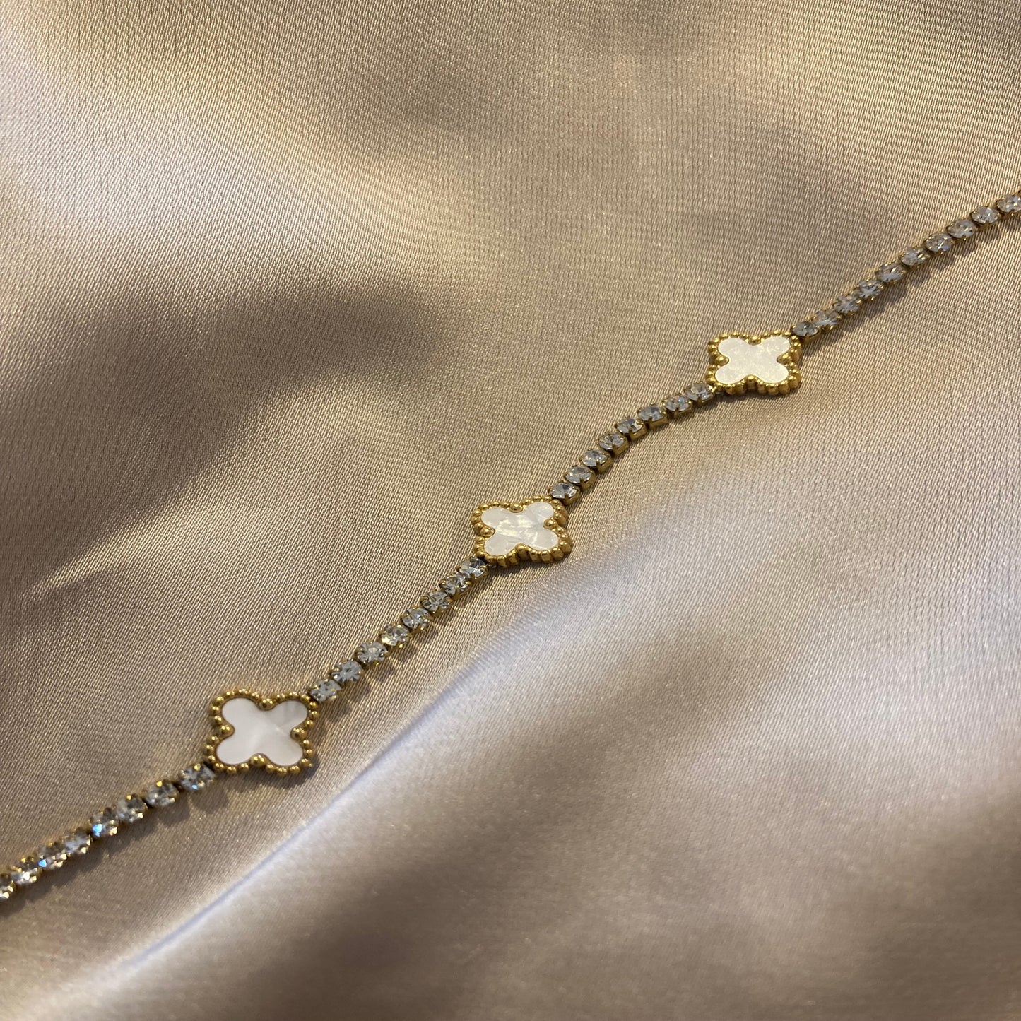 Tennis Bracelet with Clover