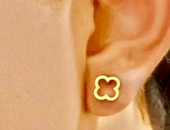 Gold Clover Stud Earring