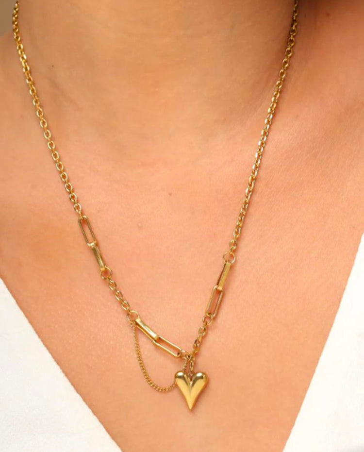 Classic Gold Heart Necklace