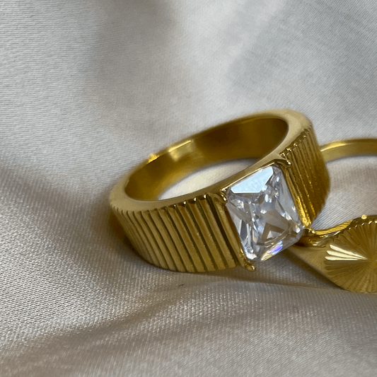 Gold Gem Ring - Kissed Jewellery