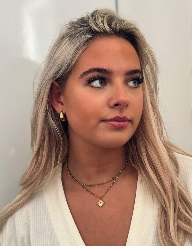 Two Layered Clover Necklace