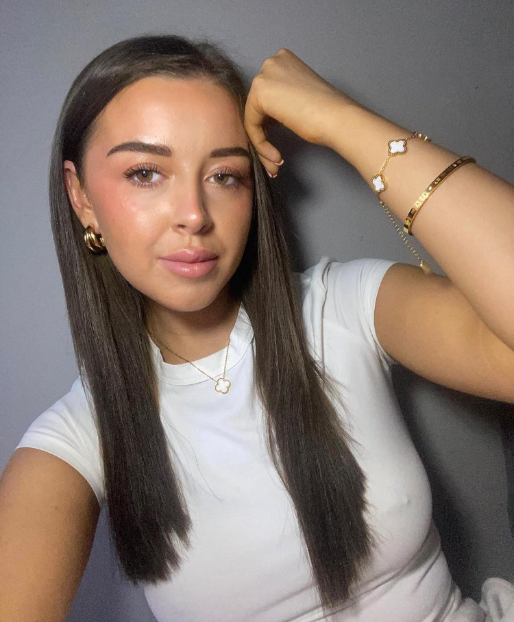 White and Gold Clover Necklace